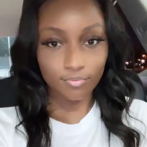 Meet your Posher, Jillian